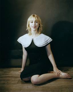 Caylee Cowan feet photo thumbnail