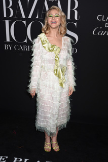 Caylee Cowan feet photo thumbnail