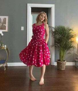 Caylee Cowan feet photo thumbnail