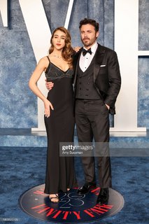 Caylee Cowan feet photo thumbnail