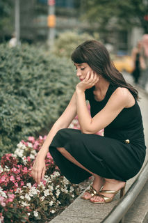 Caylee Cowan feet photo thumbnail