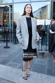 Caylee Cowan feet photo thumbnail