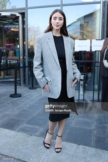 Caylee Cowan feet photo thumbnail