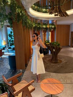 Caylee Cowan feet photo thumbnail