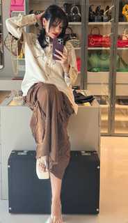 Cazzu feet photo thumbnail