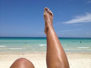 Cecilia Galiano feet photo thumbnail