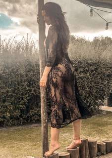 Cecilia Galiano feet photo thumbnail