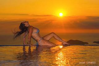 Cecilia Lora feet photo 2