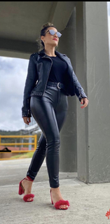 Cecilia Navia feet photo 13