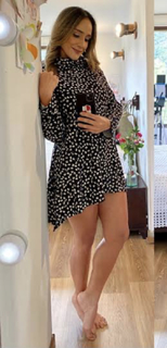 Cecilia Navia feet photo 6