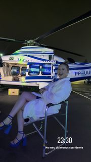 Cela Lopes feet photo thumbnail