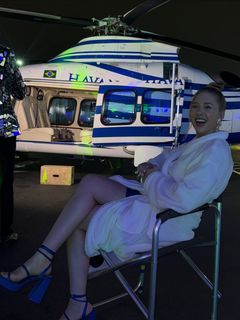 Cela Lopes feet photo thumbnail