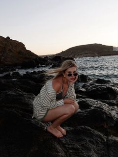 Cela Lopes feet photo thumbnail