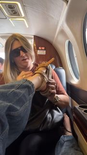 Cela Lopes feet photo thumbnail