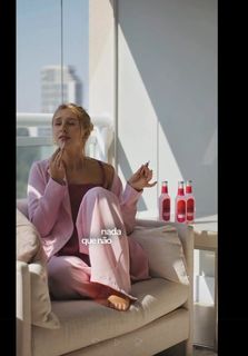 Cela Lopes feet photo thumbnail