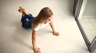 Cela Lopes feet photo 8
