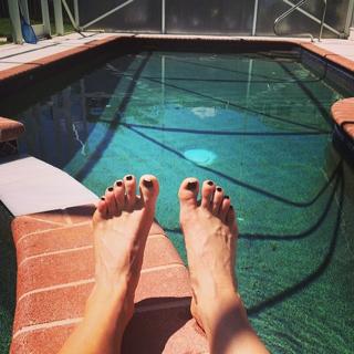 Celeste Bonin feet photo thumbnail