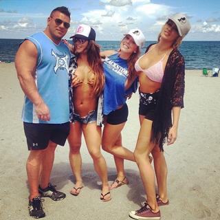 Celeste Bonin feet photo thumbnail