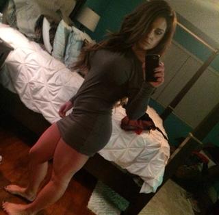 Celeste Bonin feet photo thumbnail