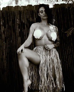 Celeste Bonin feet photo thumbnail