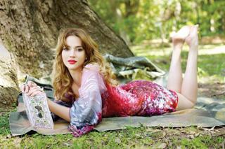 Celeste Cid feet photo 5