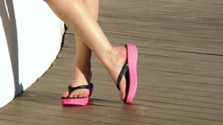 Celeste Cid feet photo 18