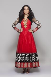 Celina Jaitley feet photo thumbnail