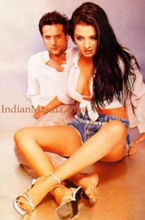 Celina Jaitley feet photo thumbnail