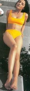 Celina Jaitley feet photo thumbnail