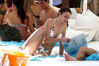 Celine Farach feet photo 17
