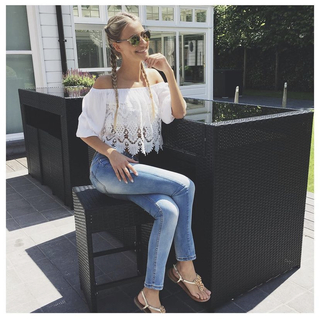 Celine Van Ouytsel feet photo 10