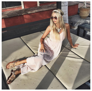 Celine Van Ouytsel feet photo 4