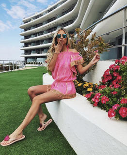 Celine Van Ouytsel feet photo 4