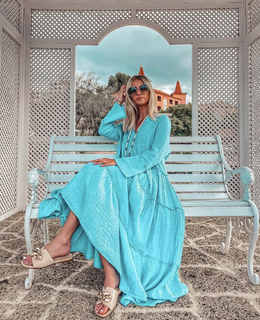 Celine Van Ouytsel feet photo 2