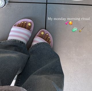 Celine Van Ouytsel feet photo 9