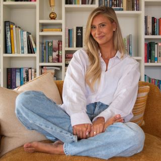 Celine Van Ouytsel feet photo 8