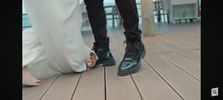 Cemre Baysel feet photo 11