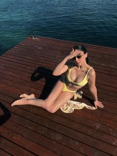 Cemre Baysel feet photo 7