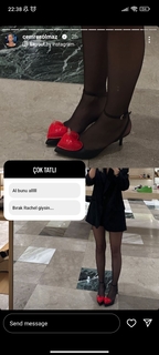 Cemre Solmaz feet photo thumbnail