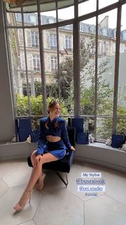 Cemre Solmaz feet photo thumbnail