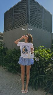 Cemre Solmaz feet photo thumbnail