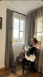 Cemre Solmaz feet photo thumbnail