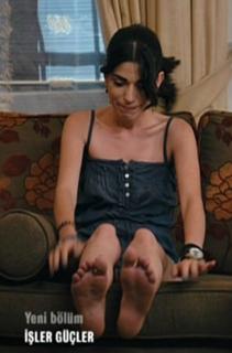 Ceren Moray feet photo 1