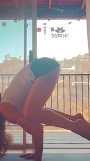 Cerina Vincent feet photo thumbnail