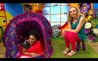 Cerrie Burnell feet photo 8