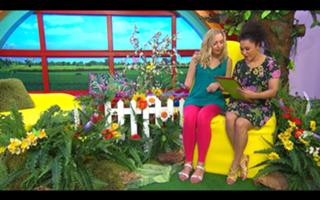 Cerrie Burnell feet photo 6
