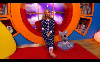 Cerrie Burnell feet photo 11