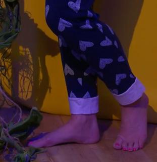 Cerrie Burnell feet photo 6