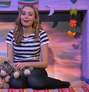 Cerrie Burnell feet photo 16