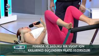 Ceyda Düvenci feet photo thumbnail